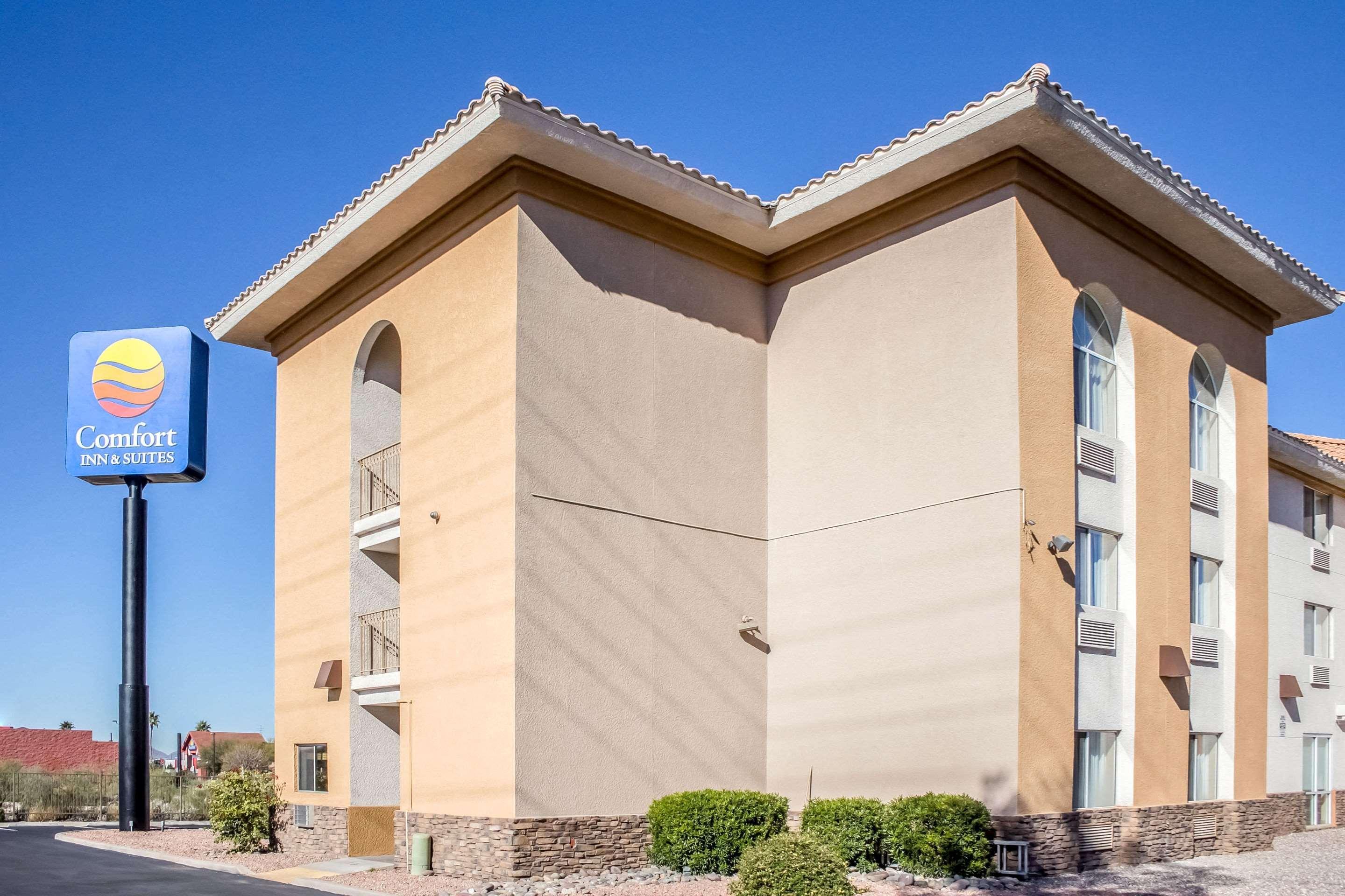 Comfort Inn & Suites Near Kino Sports Complex Drexel Heights Exterior foto